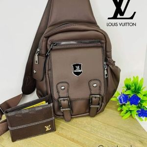 Men's Louis Vuitton shoulder bag and wallet